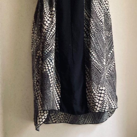 Isla Fisher’s Dress! Geren Ford x Anthro Silk Geo Print Kimono + Free Dress! - Picture 10 of 15